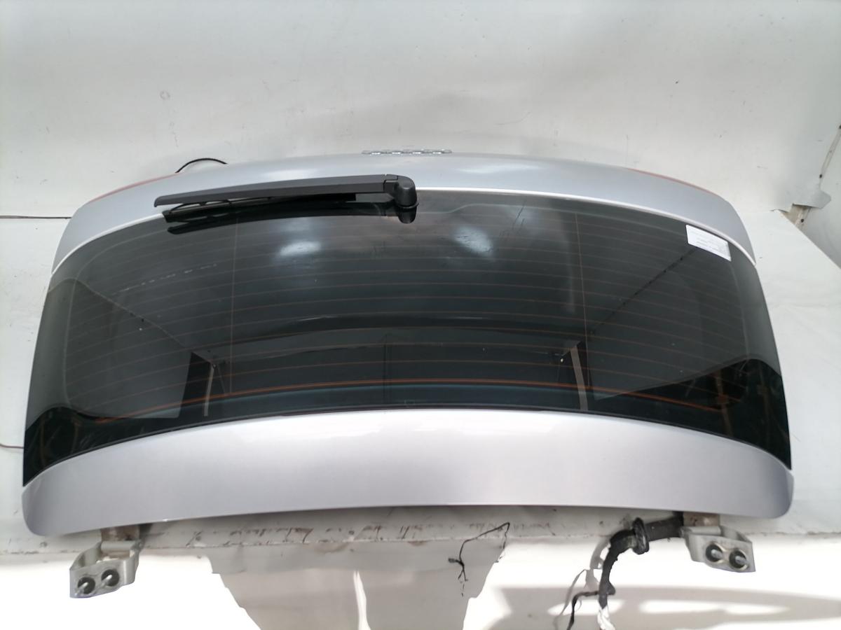 Audi A4 8E B7 original Heckklappe mit Heckscheibe Lichtsilber LY7W Kombi Avant Bj.2006